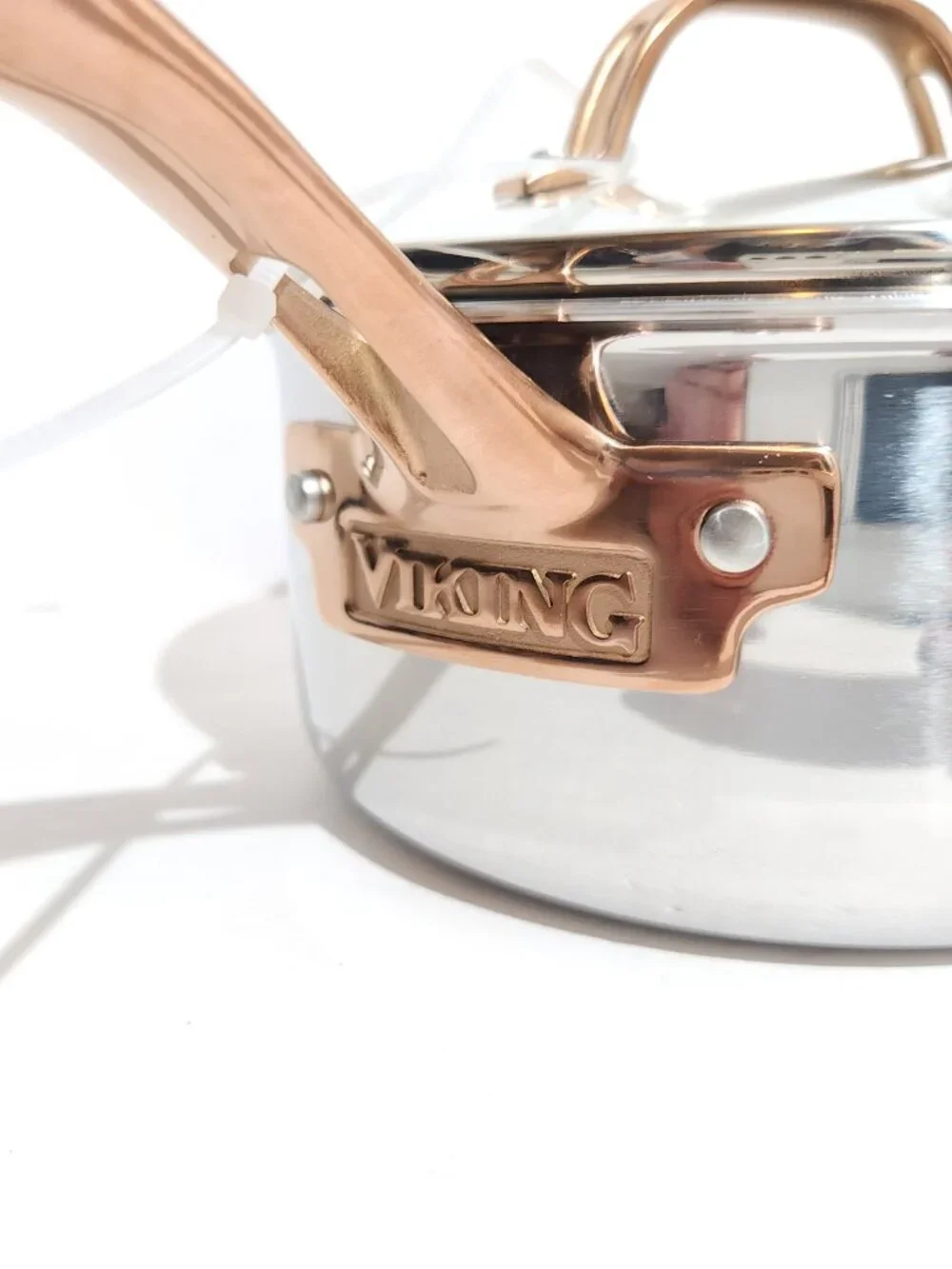 Viking 3-Ply Stainless Steel 2.25 Quart Sauce Pan Glass Lid Copper Handle